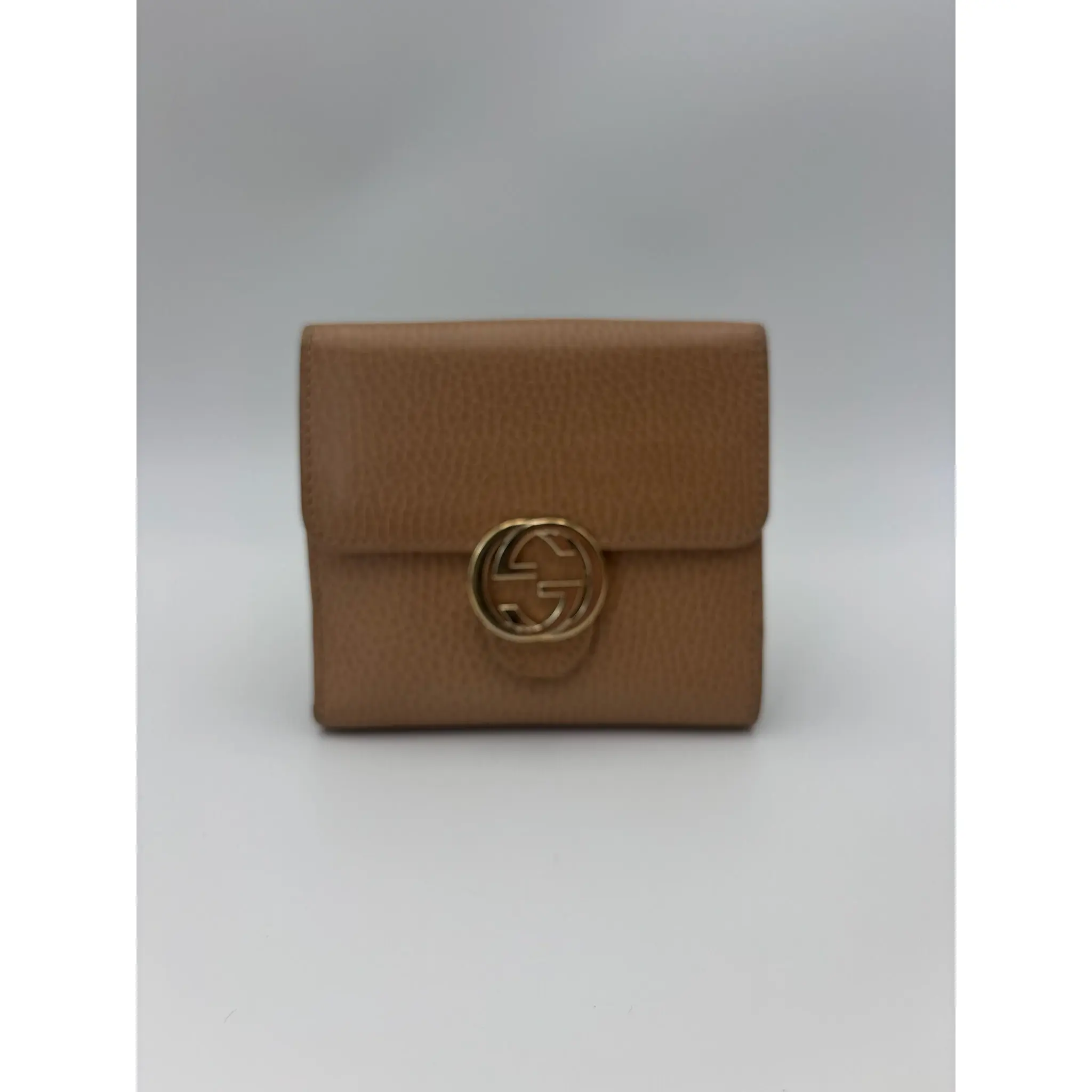 Pre-owned Leather Small Leather Goods Gucci Interlocking GG Bifold Wallet