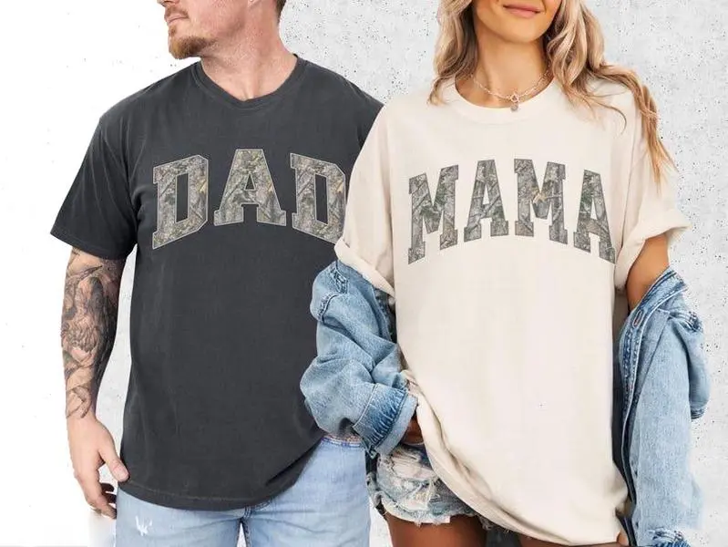 Camo Mama Dad Matching T-Shirt – Comfort Colors Family Shirts, Pregnancy Announcement Outfit, Mother’s & Father’s Day Gift, Casual Cotton Menswear Outdoor Outfit