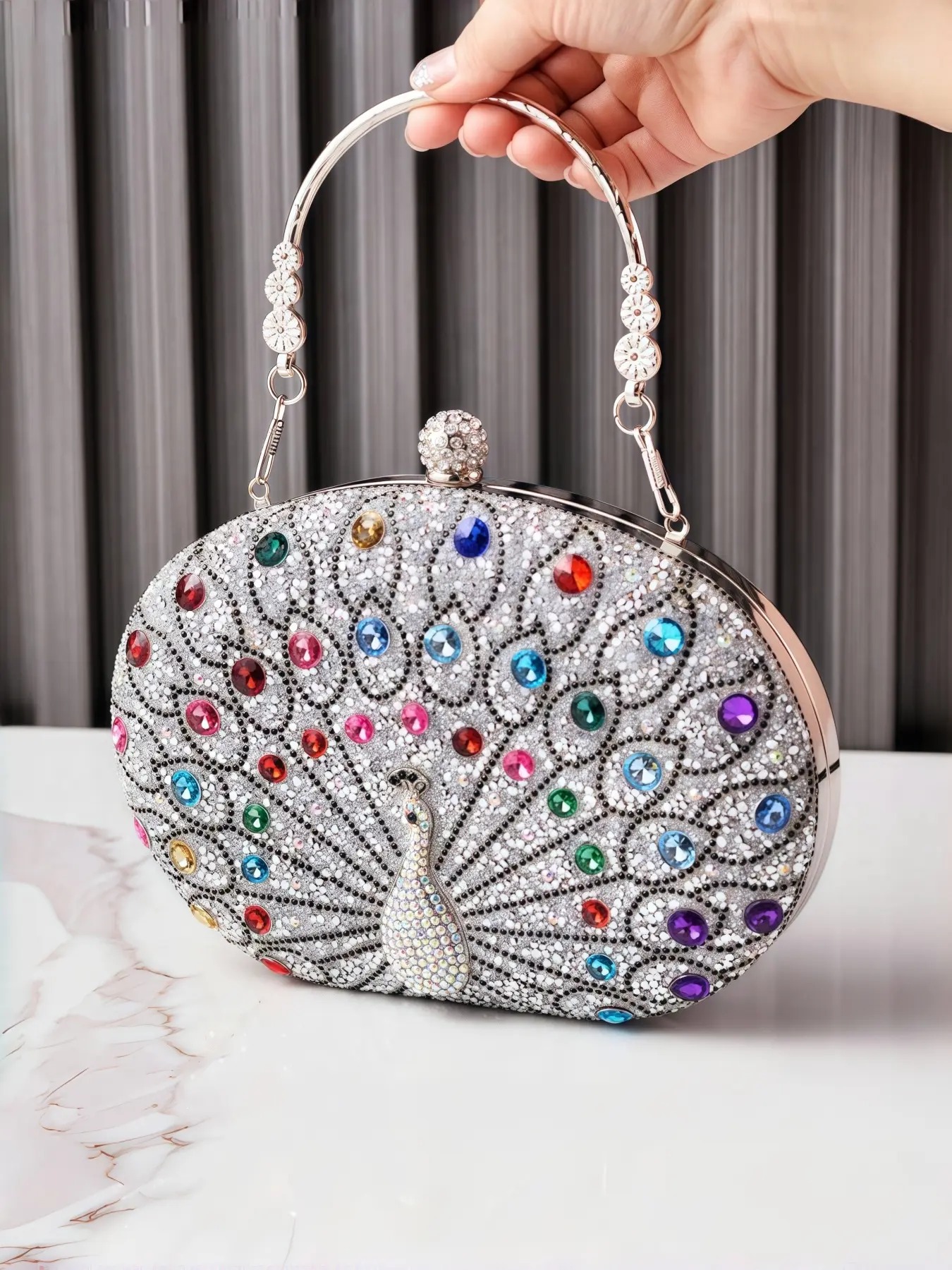 Elegant Peacock Decorative Evening Clutch Bag, Elegant Purse, Waterproof Durable Polyester Lining, Detachable Shoulder Strap Ideal for Formal Occasions