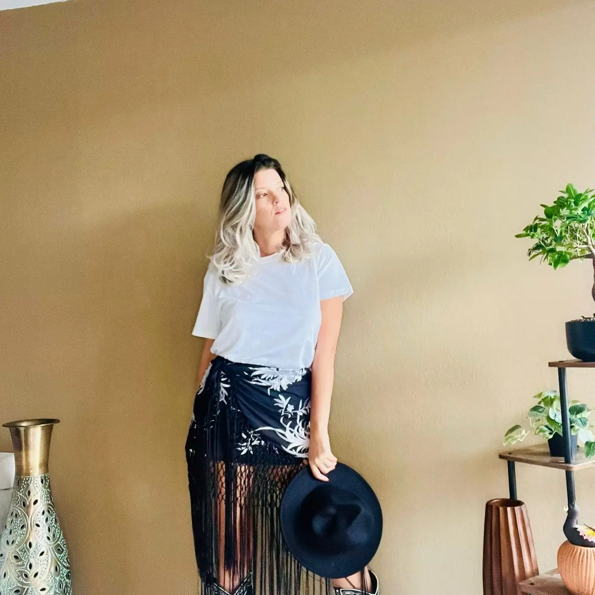 Women’s Fringed Embroidered Pareo Midi Skirt