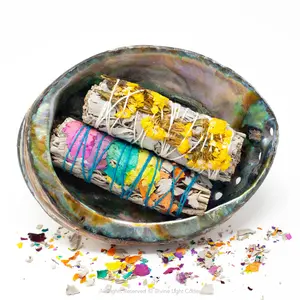 White Sage Bundles - Flower Wrapped - Smudging - Space Clearing - Protection Tool Scent - Fragrance Freshener Perfume Scented Aroma