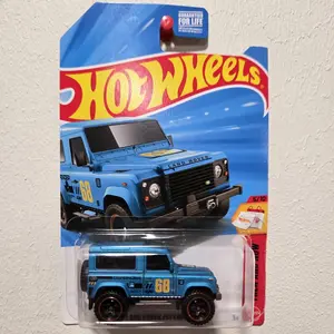 Hot Wheels Land Rover Defender 90