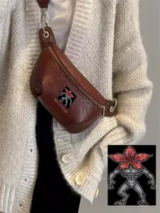 Pokémon Venusaur character-themed small crossbody bag, unisex, suitable for travel and everyday outings, a perfect Valentine's Day gift.