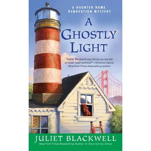 USED-A Ghostly Light by Blackwell, Juliet (Mass Market Paperback)