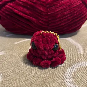 Custom crochet octopus keychain