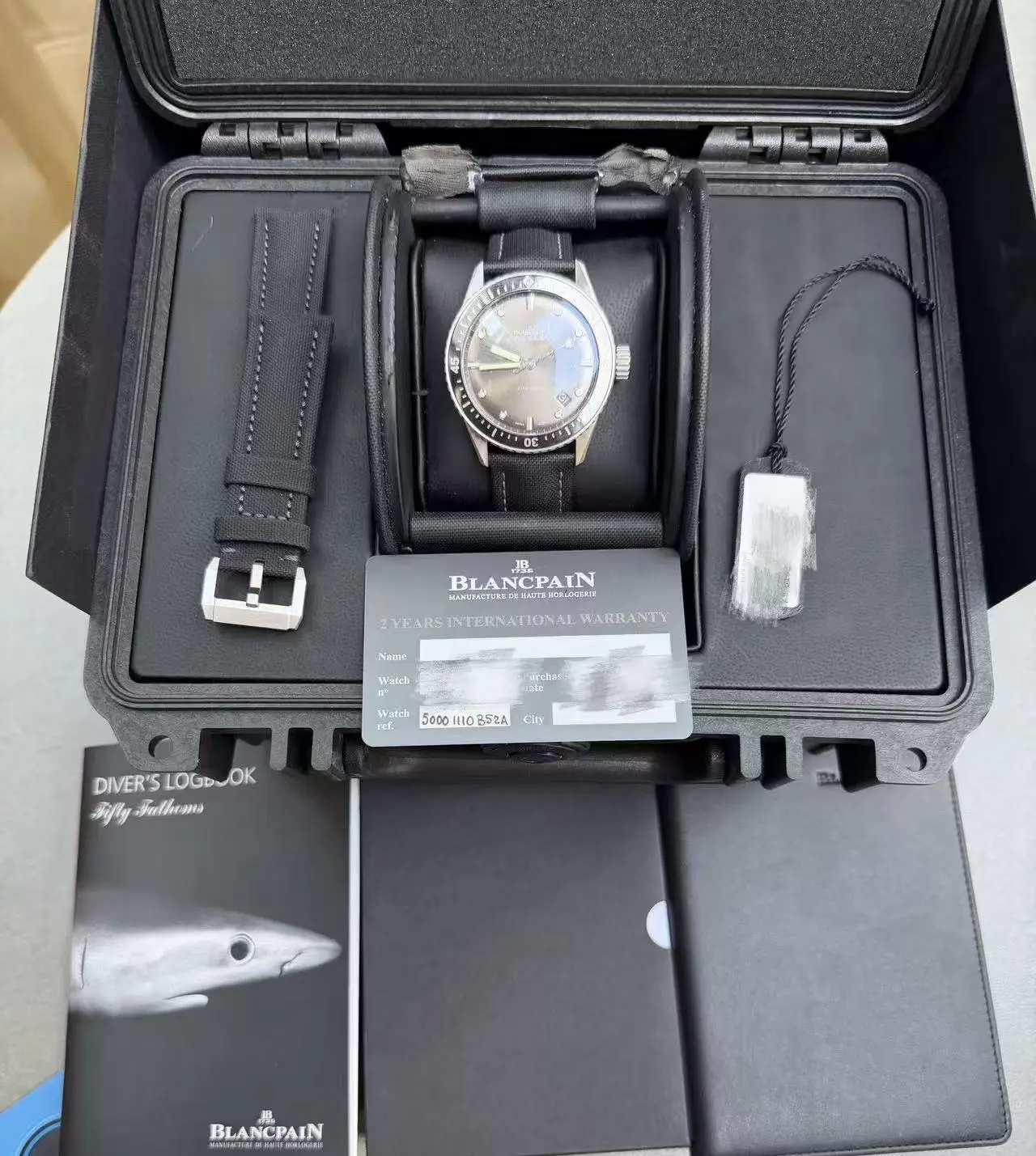 Blancpain Fifty Fathoms Bathyscaphe 5000-1110-K52A 43mm