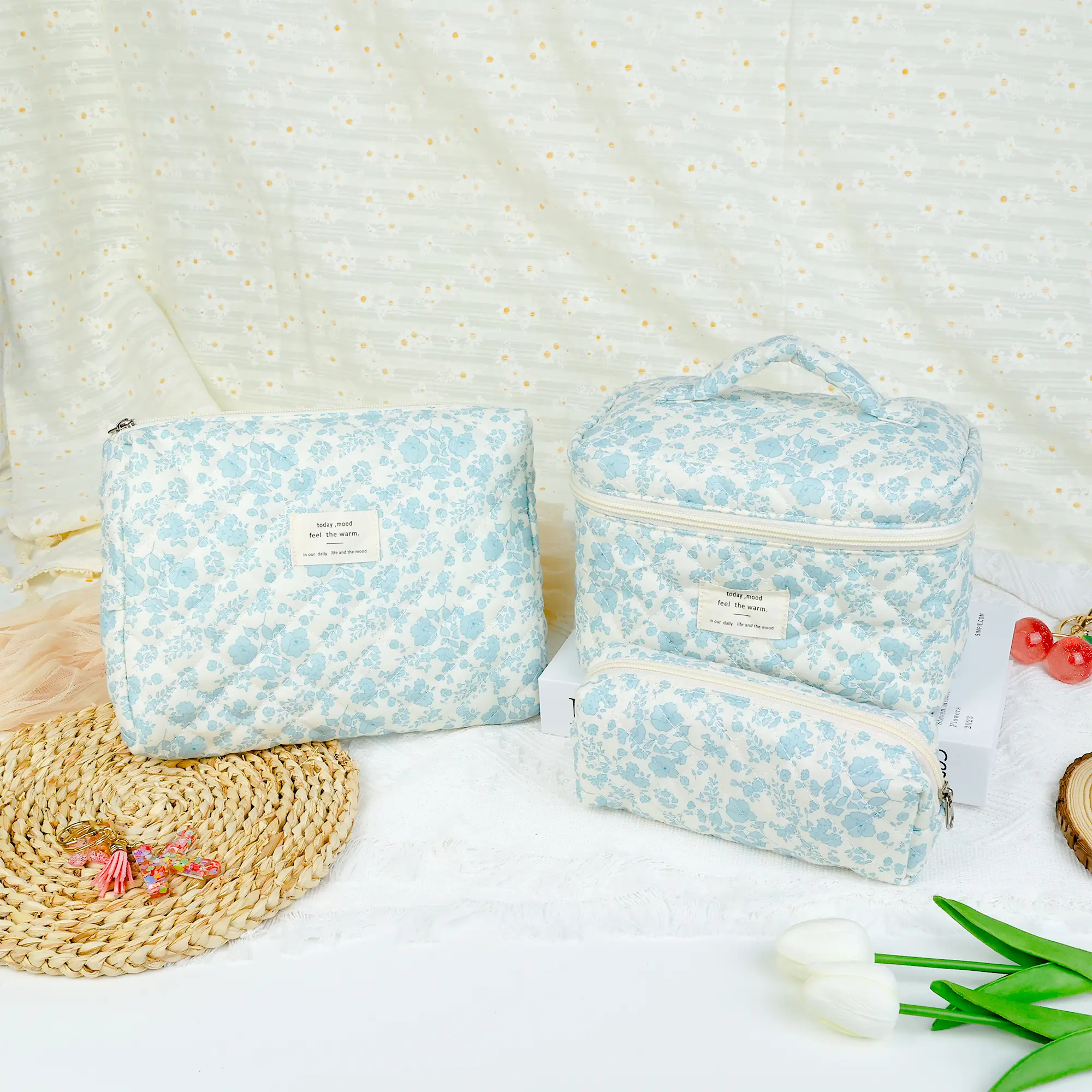 Large Capacity Floral Pattern Portable Cosmetic Bag Set, Cotton Travel Toiletry Organizer for Unisex Adults, Makeup Pouch Gift for Women and Girls