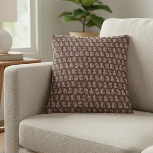 Foindtower 2-Piece Neutral Floral Print Pillowcases, Vintage Farmhouse Bohemian Charm Cushion Covers, Decorative Pillows with Versatile Use for Bedroom, Living Room, Sofa, Couch, Bed, Decorative Accents