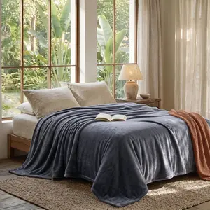 【SummerWins】EASELAND Soft & Warm Microplush Blanket – Lightweight Thermal Fleece Throw, Ideal for Bed, Couch, Travel, Camping, All Seasons, Home Bedroom Decor