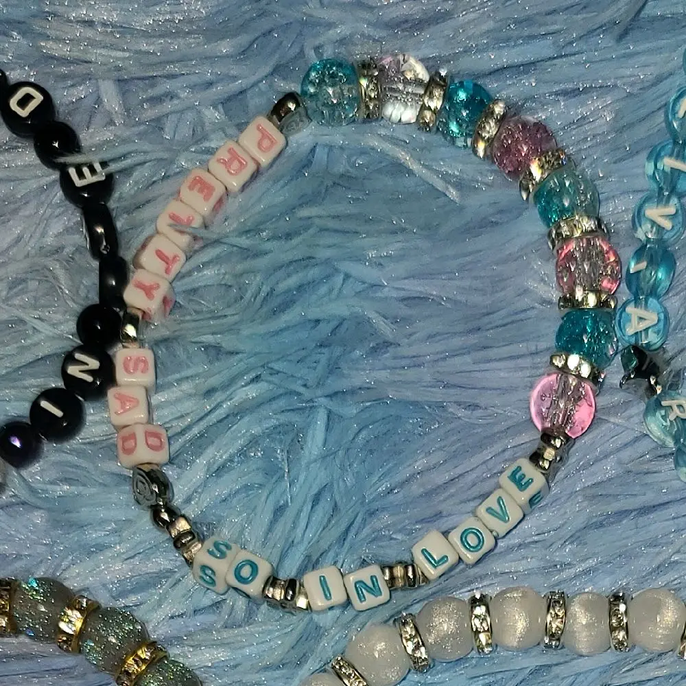 Pretty Sad / So In Love