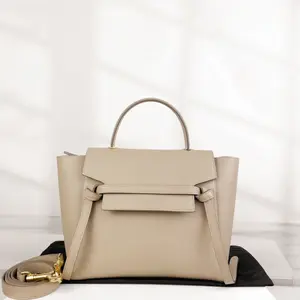 Pre-owned Celine Leather Shoulder Bags 7.8'' R3049 Shoulder Bag C9206322852 0121 T1 Chloe
