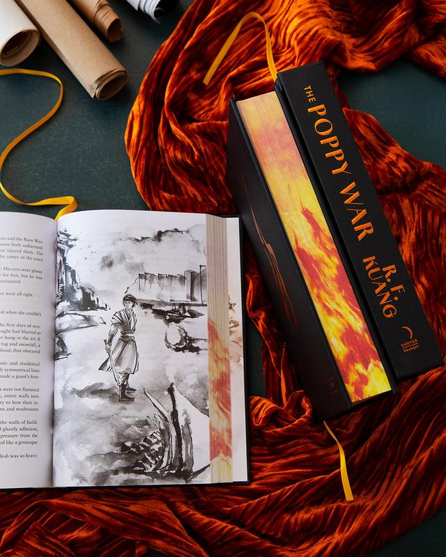 The Poppy War Collector's Edition: A Novel by R. F. Kuang||JungShan [Hardback Book]