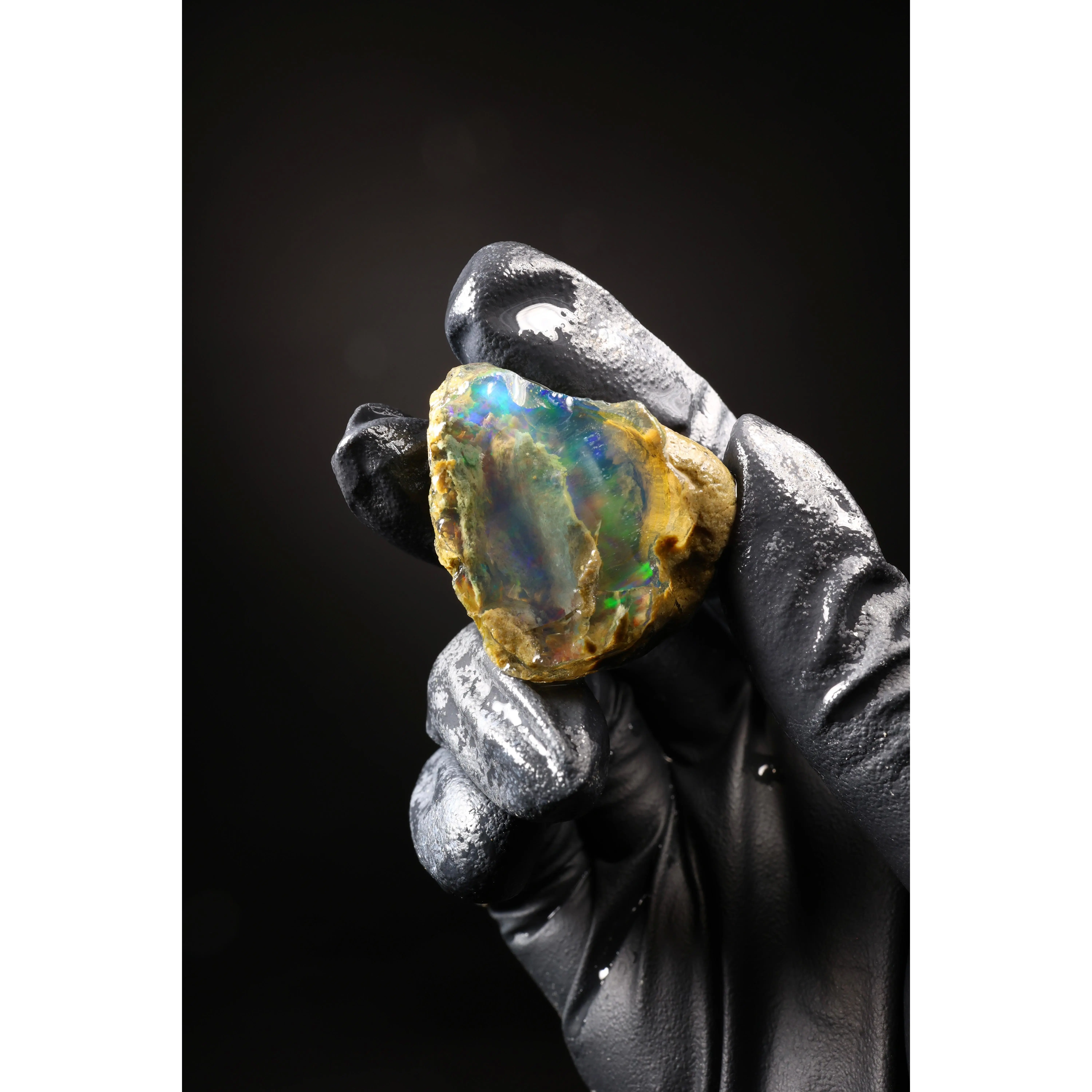 14.80g Rough Ethiopian Welo Specimen Opal