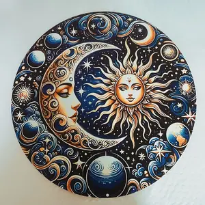 Vintage Iron Round Wall Art, Metal Wall Decor, Sun & Moon Pattern Wall Decor, Sun Moon Print, Wall Hanging Design Decor, Wall Mounted Decoration for Home Living Room Bedroom, Home Decor, Ornaments