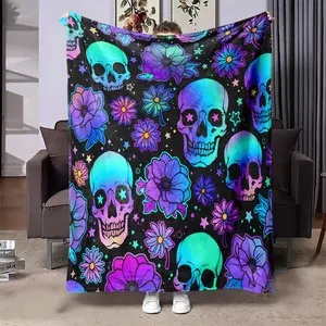 Skull & Floral Pattern Blanket, 1 Count Soft Throw Blanket, Air-conditioned Room Blanket, Warm Nap Blanket for Home Office Travel Camping, Halloween, Cozy Chic Blanket