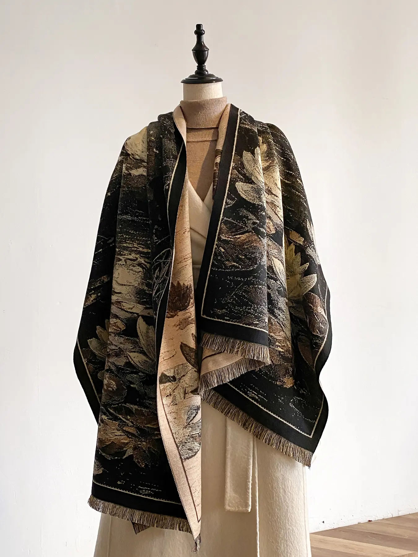 Women's Elegant Thick Striped Floral Print Scarf, Fashionable Woven Shawl for Fall & Winter, Perfect Birthday Gift for Women and Girls