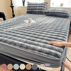 Luxury Faux Rabbit Fur Fitted Sheet Set, Ultra Soft Warm Solid Color Bedding, 3-Piece Bed Sheet Set with 1 Fitted Sheet & 1/2 Pillowcases, All Season Cozy Bedroom Dorm Sofa Décor, Perfect Christmas Gift