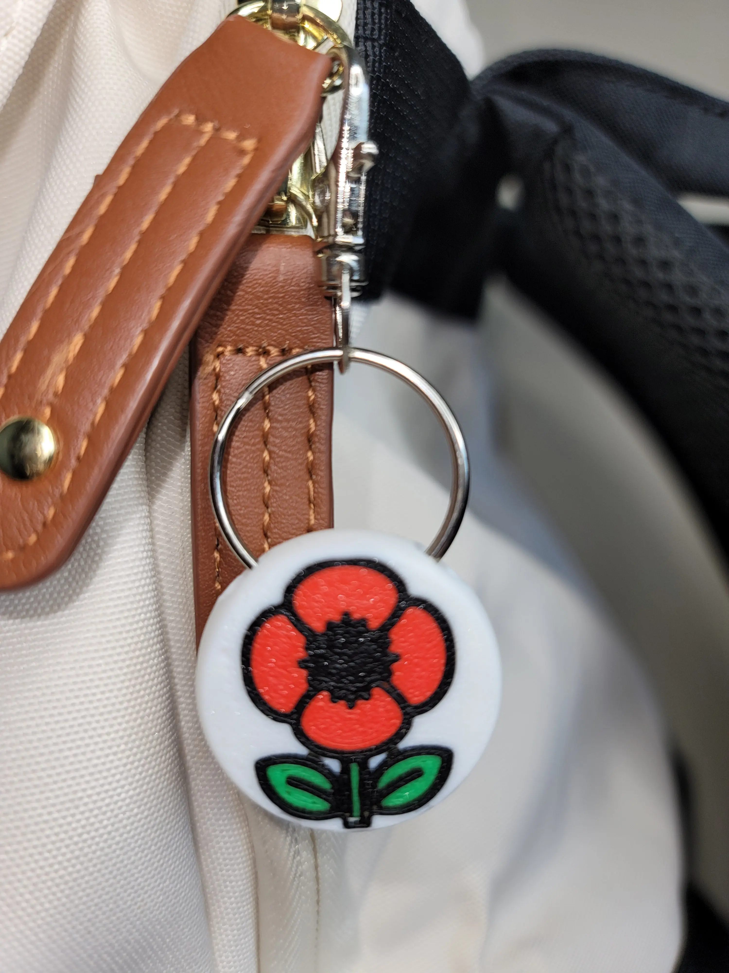 3D Printed Poppy Keychain Fob – Multicolor Remembrance Zipper Pull