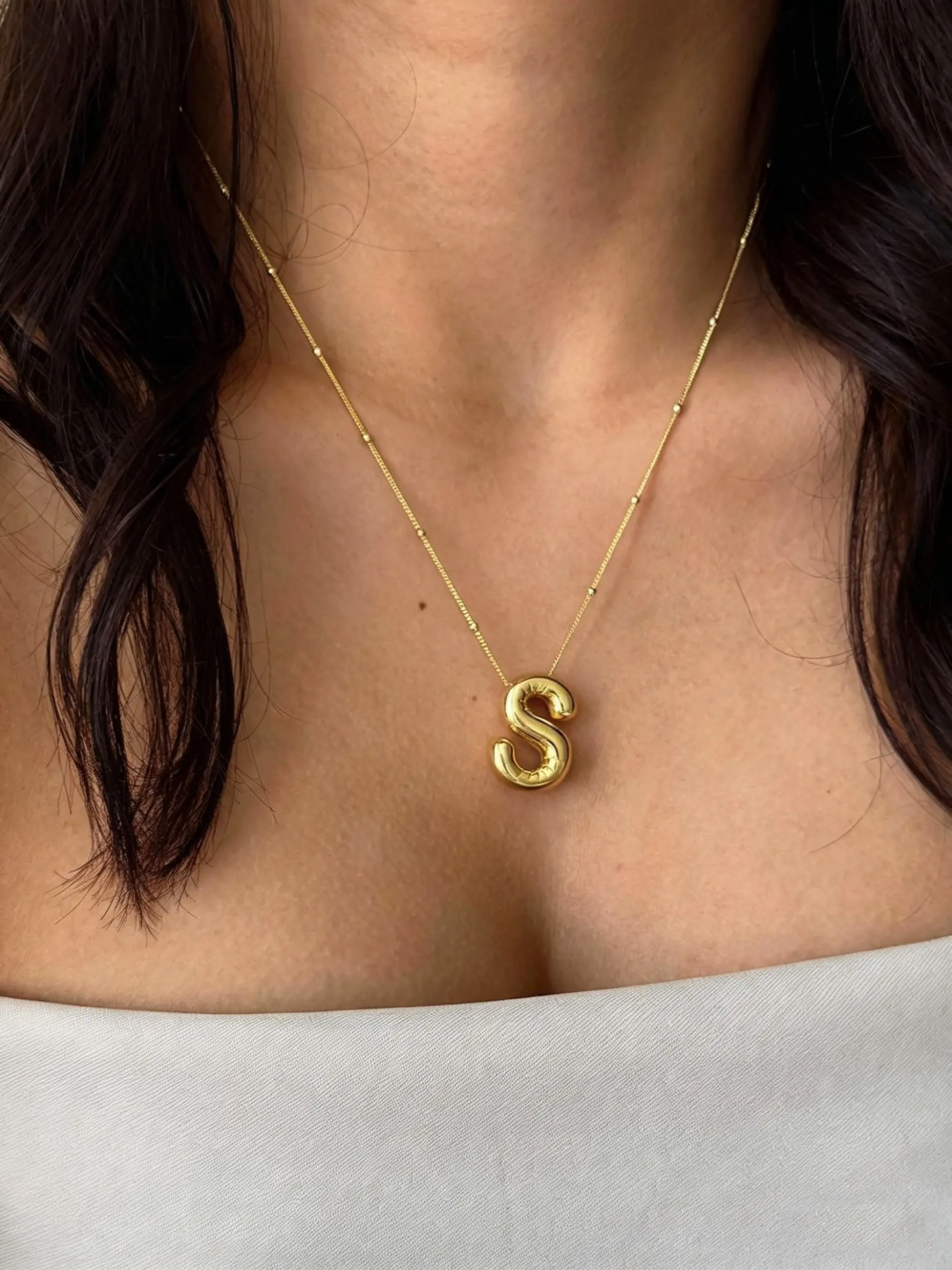 Bubble Initial Necklace for Her, 26 Letters Personalized Balloon Pendant, Perfect Friendship/Birthday Gift,Thoughtful Custom Initial Present, Daily Wear Statement Necklace, Chic Accessory for Women, 3D Balloon Letter Pendant Romantic Personalized Gift