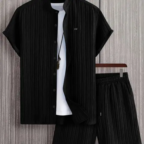 Two-Piece Set Men's Solid Textured Short Sleeve Top & Shorts Set Excluding Necklace, Regular Fit Casual Fashion Cozy Breathable Outfits Set Two-piece for Summer, Men's Clothes for Daily Wear