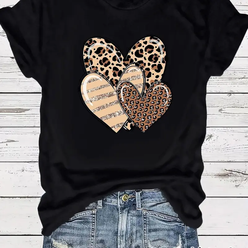 Women's Leopard Heart Print Round Neck Tee, Fashion Casual Crew Neck Short Sleeve T-shirt for Daily Holiday Vacation Outdoor Wear, Ladies Clothes for Summer