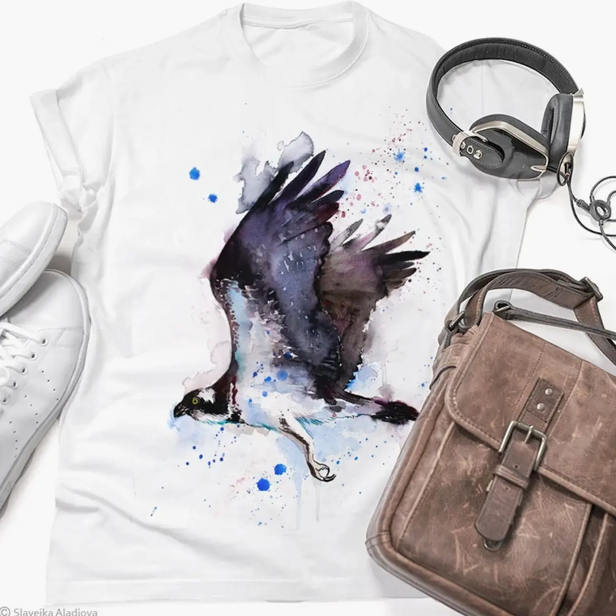 Osprey Unisex T-shirt, ring spun Cotton 100%, watercolor print.