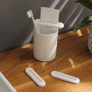 Toothpaste Clip, Toothpaste Squeezer, Facial Cleanser Hand Cream Squeezer, Toothpaste Tube Squeezer, Toothpaste Tube Clip