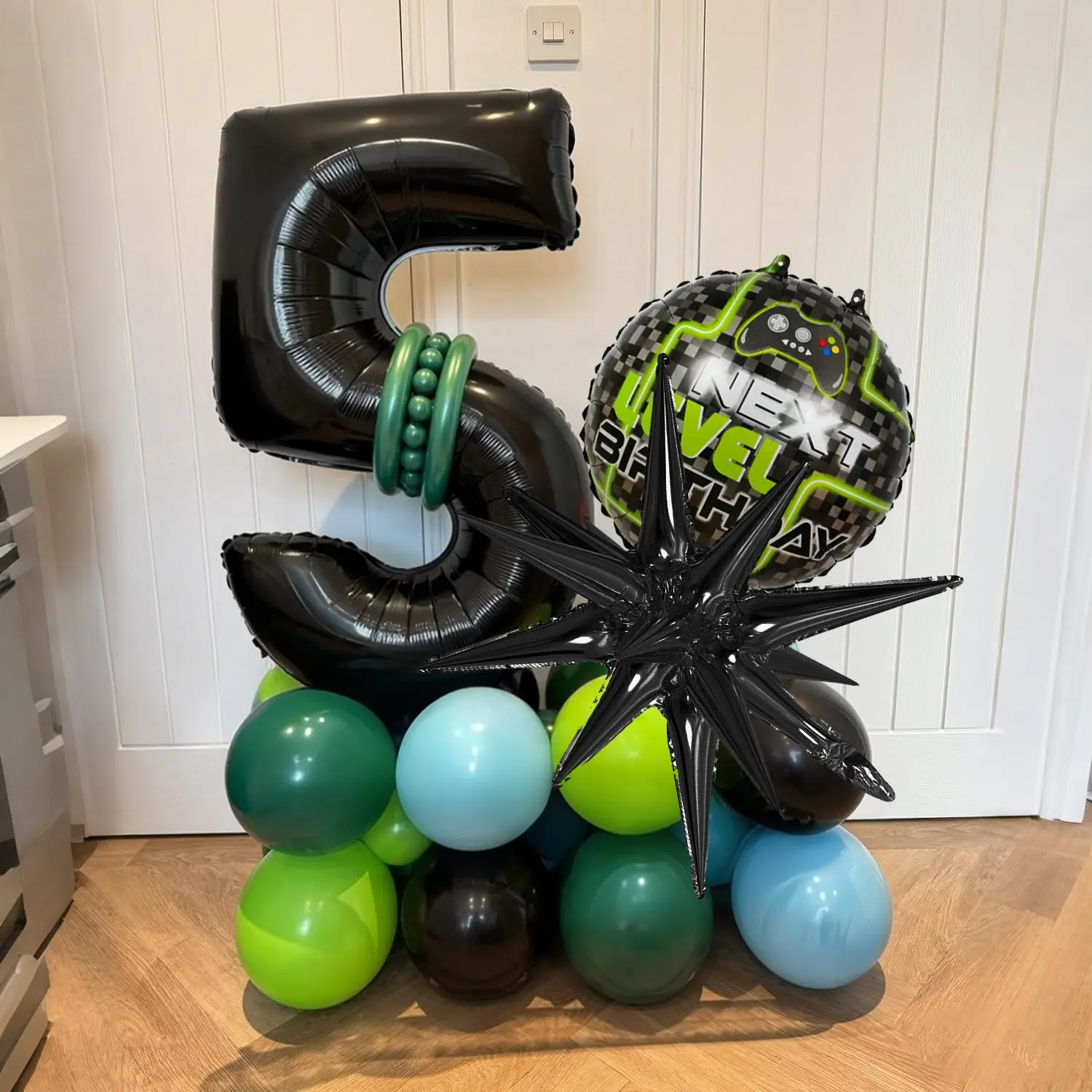 23pcs 32 Inch Number Balloons Set 0-9, Gaming Theme Balloons for Boy's Birthday Party Decor, Aluminum Foil Balloons, DIY Shapeable, Party Balloons Decorations