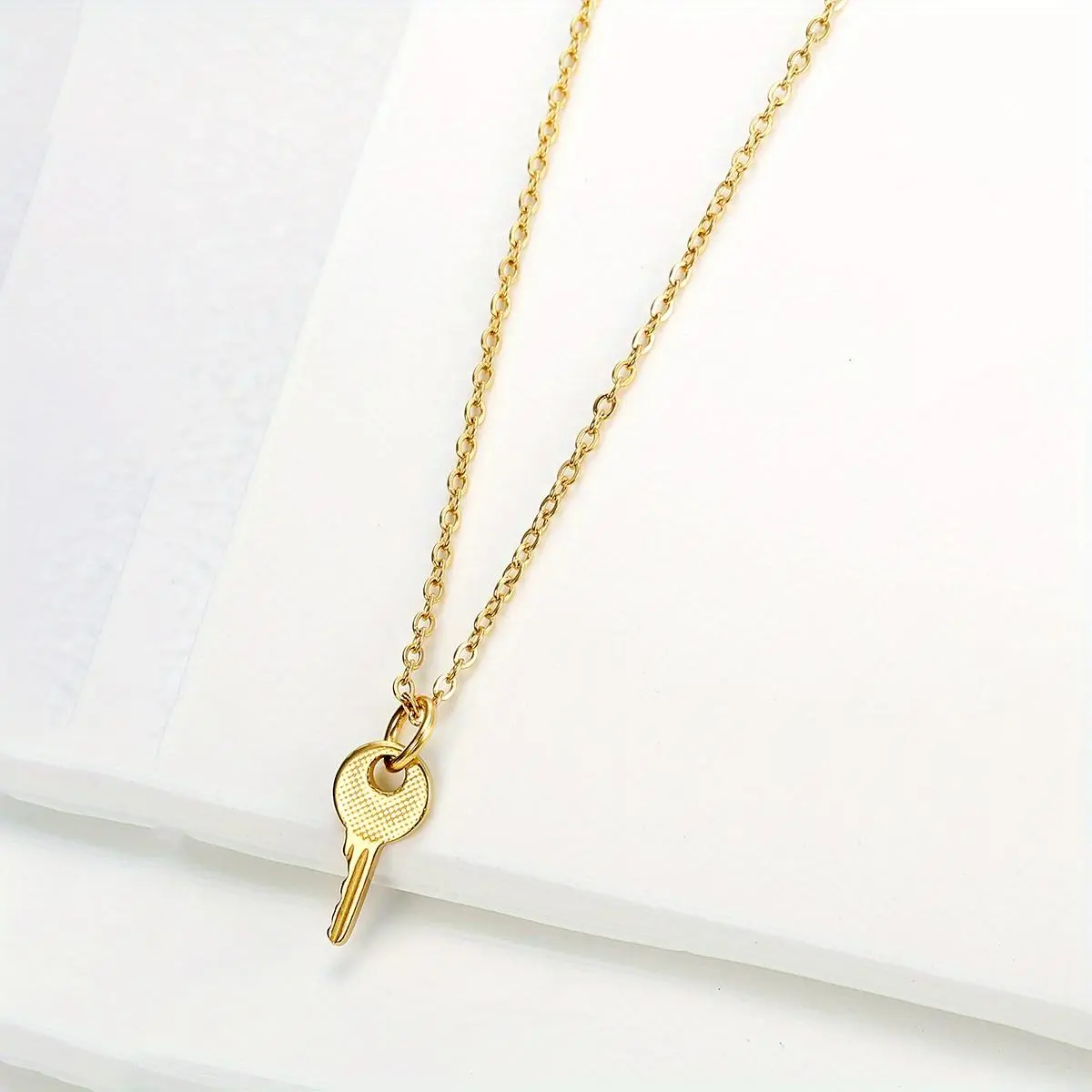 Unisex Classic Fashion Geometric Key-Shaped Stainless Steel Pendant Necklace, 1pc Daily Casual Wear Accessory, Ideal Birthday Anniversary Gift for Loved Ones