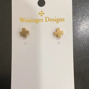 Cross Stud Earring Gold