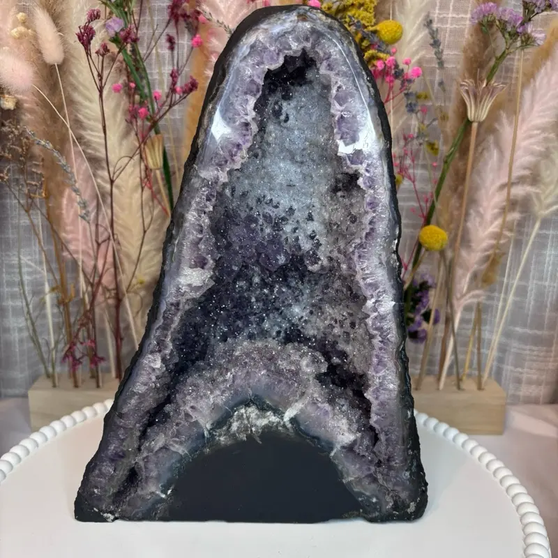 Sugary Amethyst Cathedral