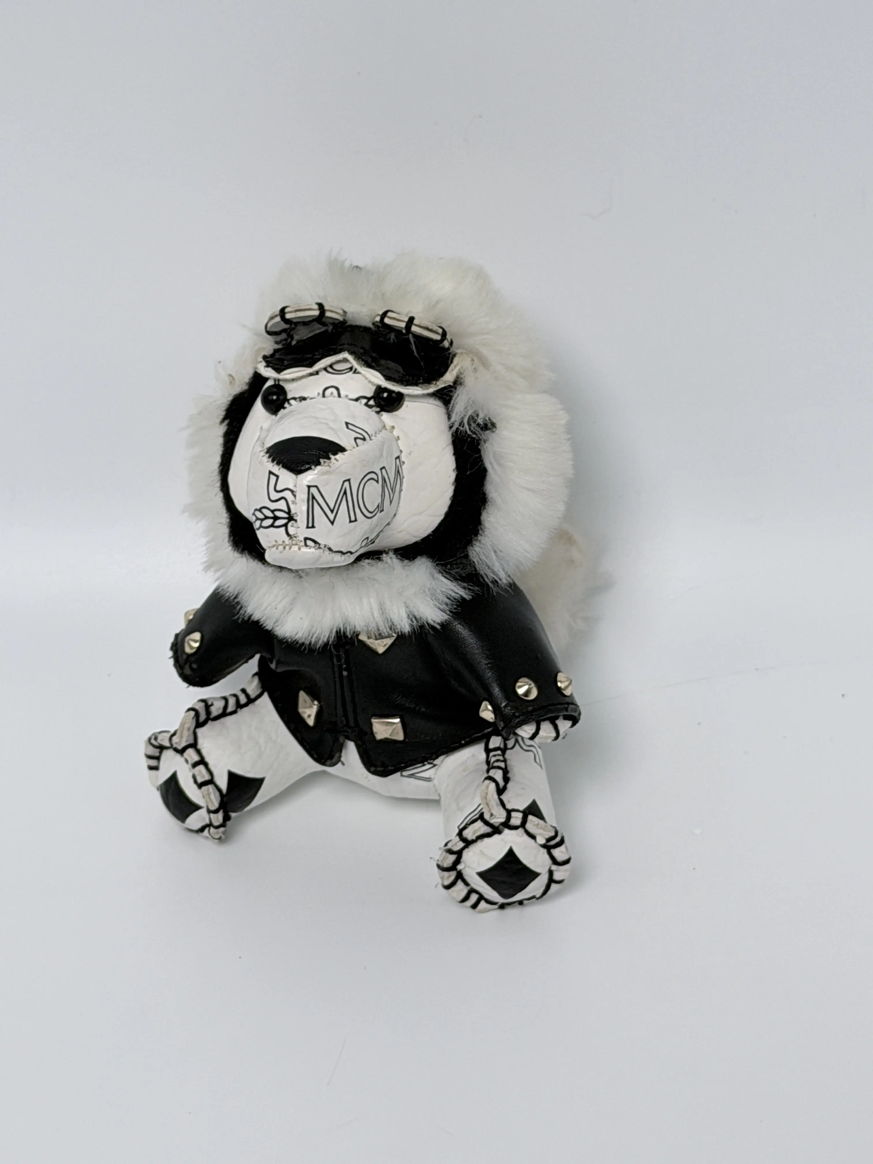 Pre-owned MCM plush-style textile Bag Accessories White and Black Dog Bag Charm Keychain JD837MCM