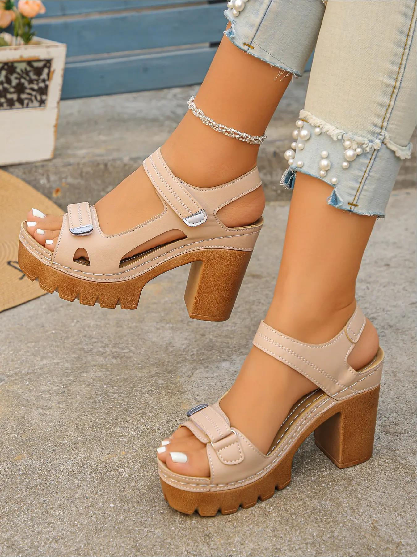 Korean Style Thick Sole Chunky Heel Strapy Sandals, Fashion Sandals, Open Toe Magic Tape Elevator Shoes for Women Footwear