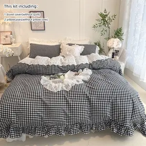 French lace plaid bedding duvet cover set, including 1 duvet cover and 2 pillowcases (without core)., fabric comfortable and soft, suitable for all seasons, and the duvet cover comes with a zipper for easy disassembly and washing Soft Bedding Sets
