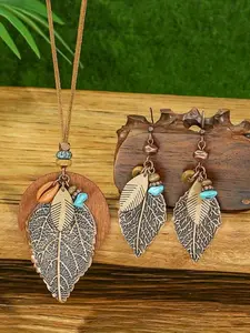 Vintage Leaf Pendant Earrings and Necklace Set, PU Leather Chain, Retro Style, Suitable for Daily Wear and Holidays