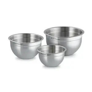 LE CREUSET 3-Piece Stainless Steel Mixing Bowls with Airtight Lids & Brushed Finish, Metal Utensils Set for Camping, Picnic