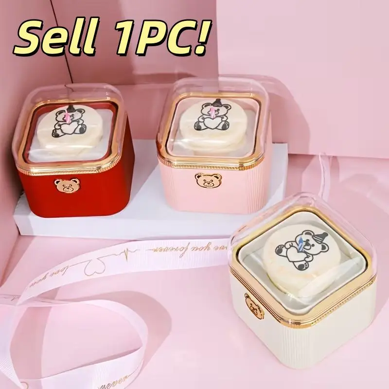 1PC Round Corner Flip Rotating Bear Cake Candle Jewelry Box, Automatic Rotating Ring Necklace Organizer Box, Ideal Gift for Mother's Day, Proposal, Wedding, Graduation, Back to School, Valentine's Day, Birthday & Christmas