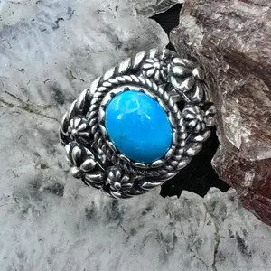 Carolyn Pollack Sterling Silver Oval Turquoise Decorated Split Shank Ring For Women