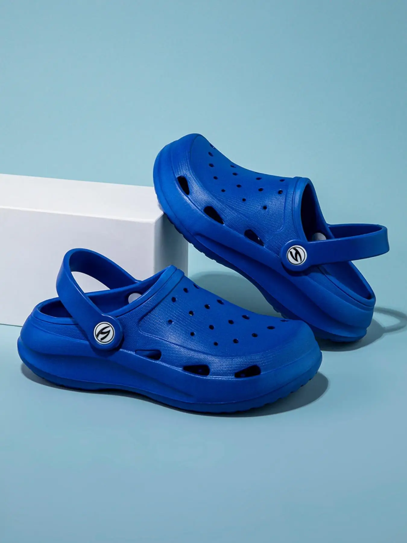 HOBIBEAR Summer boys' and girls' slippers, children's beach shoes, sandals, children's hole shoes, toe caps, baby shoes