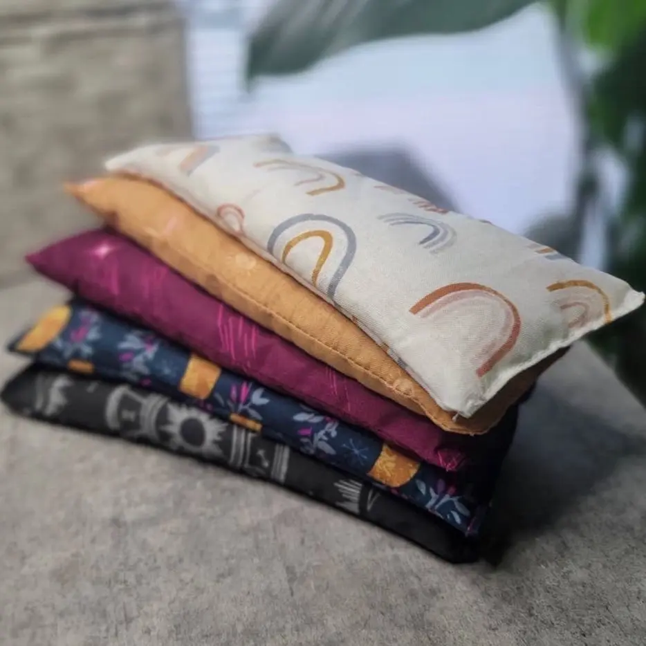 Calm your Vibes aromatherapy hot/cold weighted eye pillow