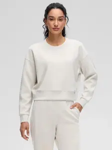 CRZ YOGA Womens SoftAura Crewneck Sweatshirt Long Sleeve Workout Casual Pullover Basic Fall Tops