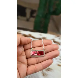 THE SILVERSMITH BAR NECKLACE