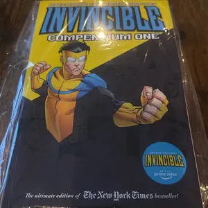 Invincible compendium #1 Invincible compendium #1