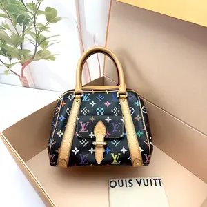 Pre-owned Louis Vuitton Canvas Shoulder Bags 7.8'' R3279 Shoulder Bag C537548676 0404 T2 Ella