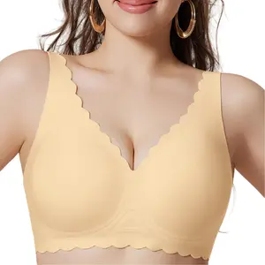 ASKSTAY Womenswear Deep V Wireless Bra, Soft Feminine Fabric Stretchy Compression Design, Fit Elegant Style with Scalloped Edges & Adjustable Straps, Essential Comfortable Seamless Push Up Bralette for Everyday Wear