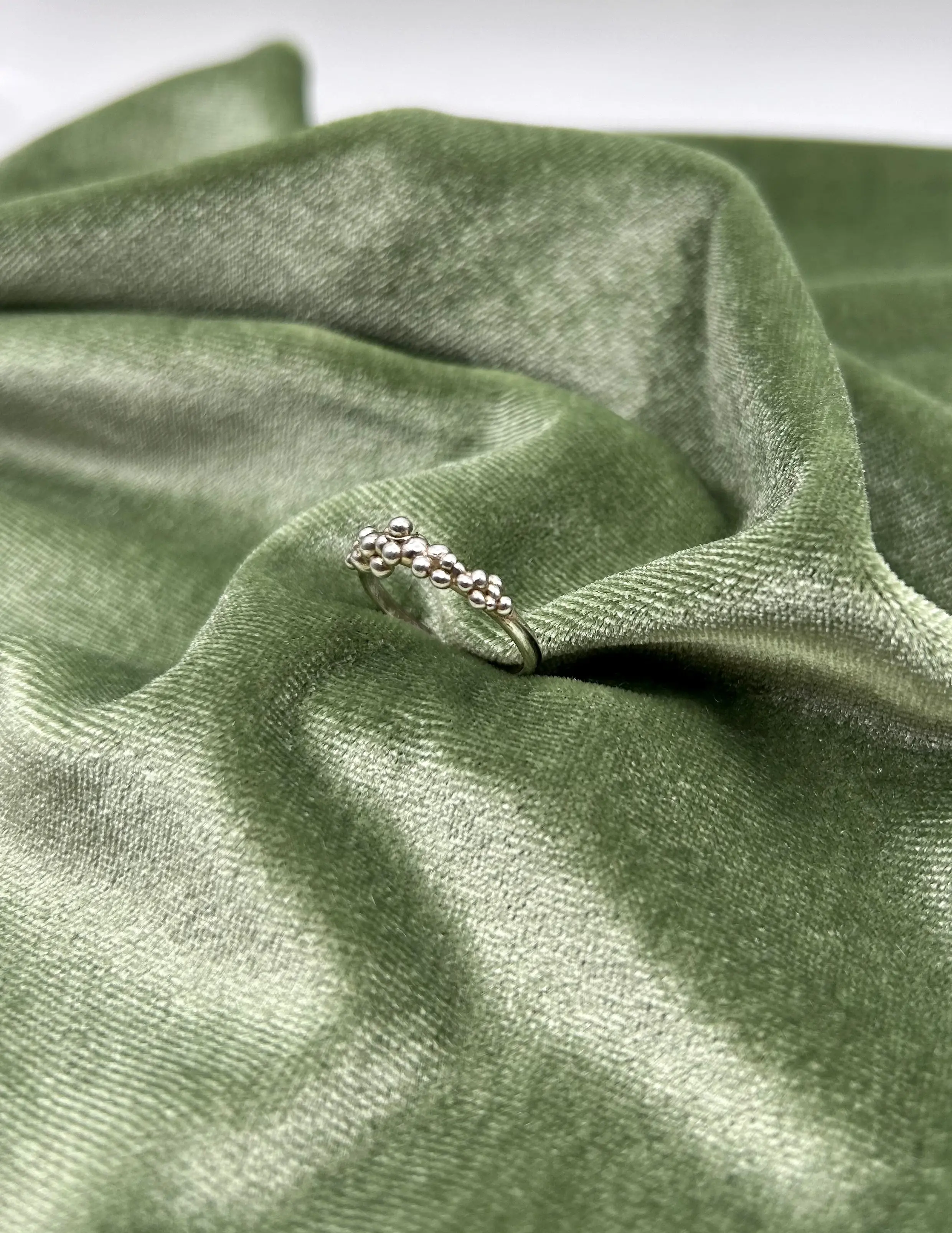 Bubbles Ring