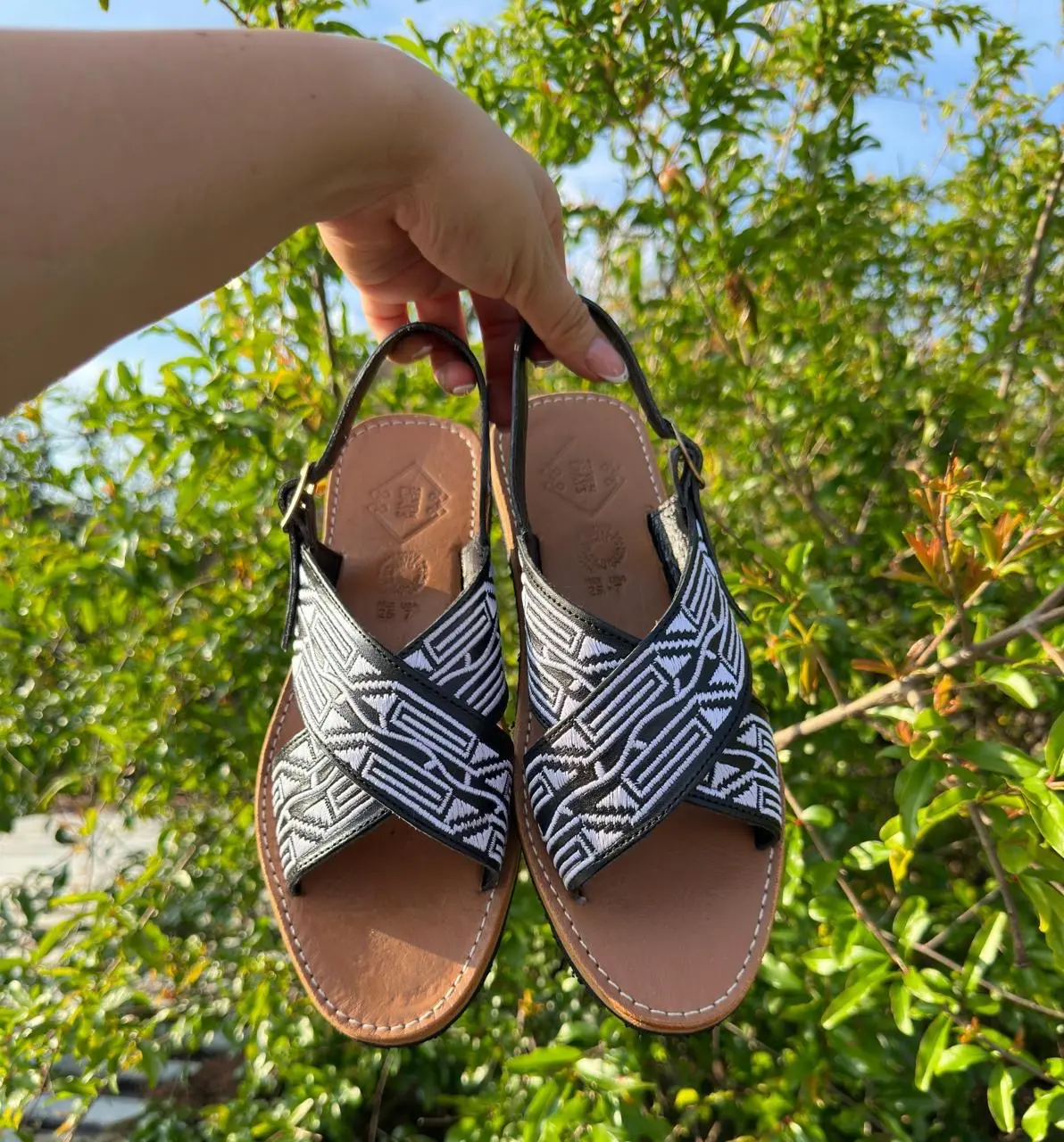 Juan Huaraches Cruzado Juan Huaraches Cruzado