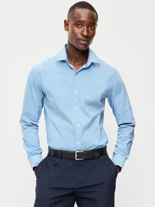 Old Navy Men's Slim Fit Pro Signature Performance Dress Shirt