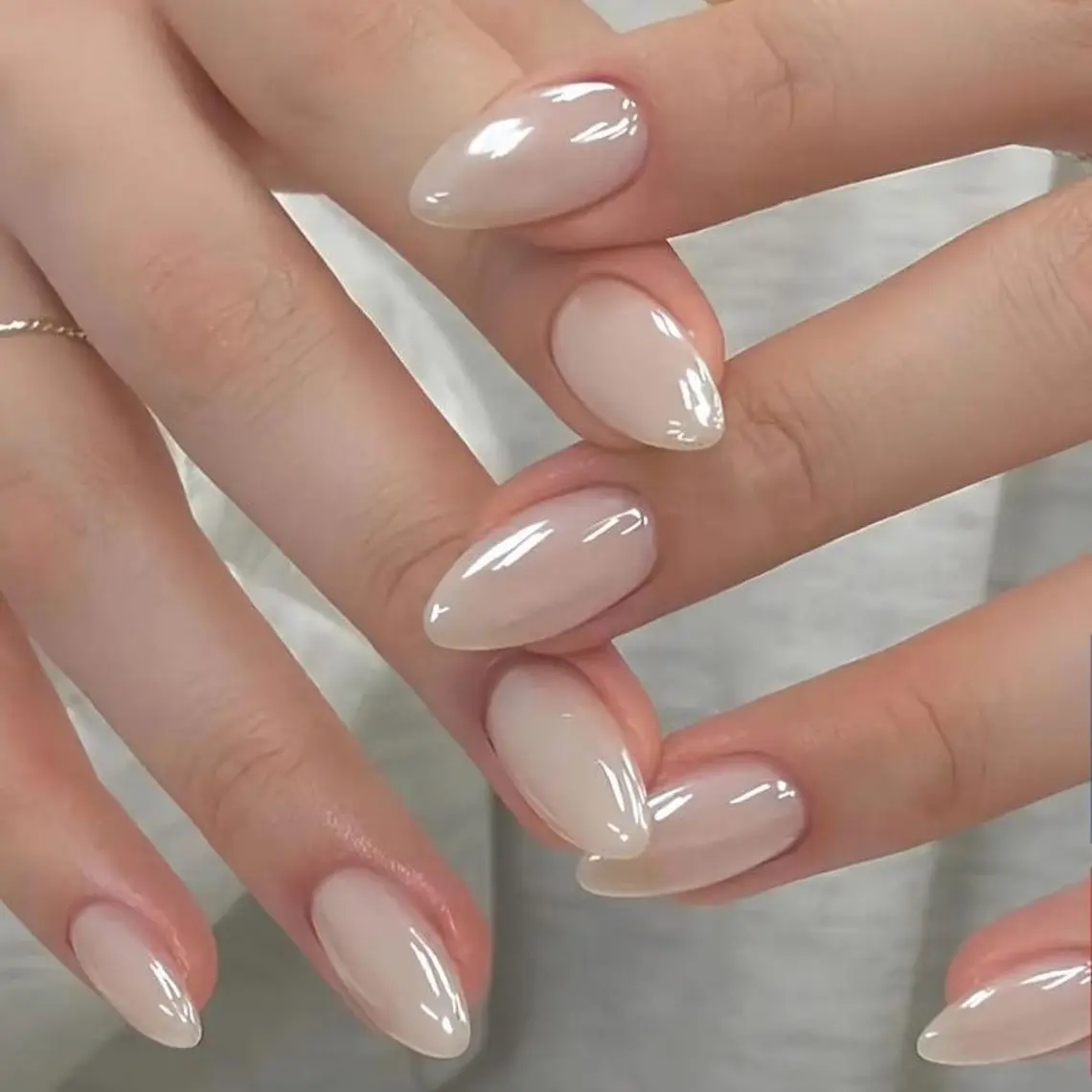 White Pearl Donut Glazed Press On Nails, Wedding Nails, Hailey Bieber Glazed Donut Nails, Reusable Nails, Acrylic Nails, Bridal Nails