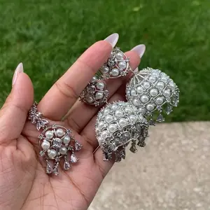Big AD earrings with tika